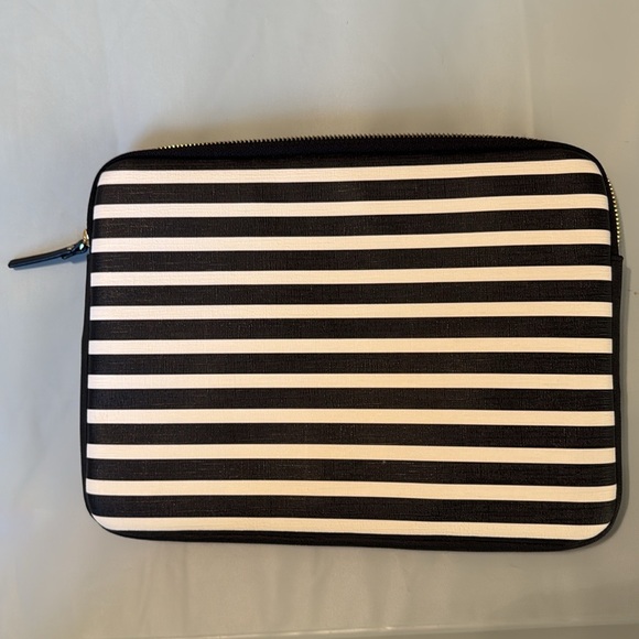 Kate Spade 13” I-Pad, Laptop, NotePad Case Sleeve Sleek Black and White Striped - Picture 6 of 8